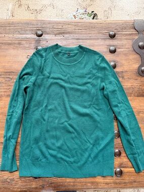 Arach & Cloz Crewneck Sweater in Teal Green - M (new)